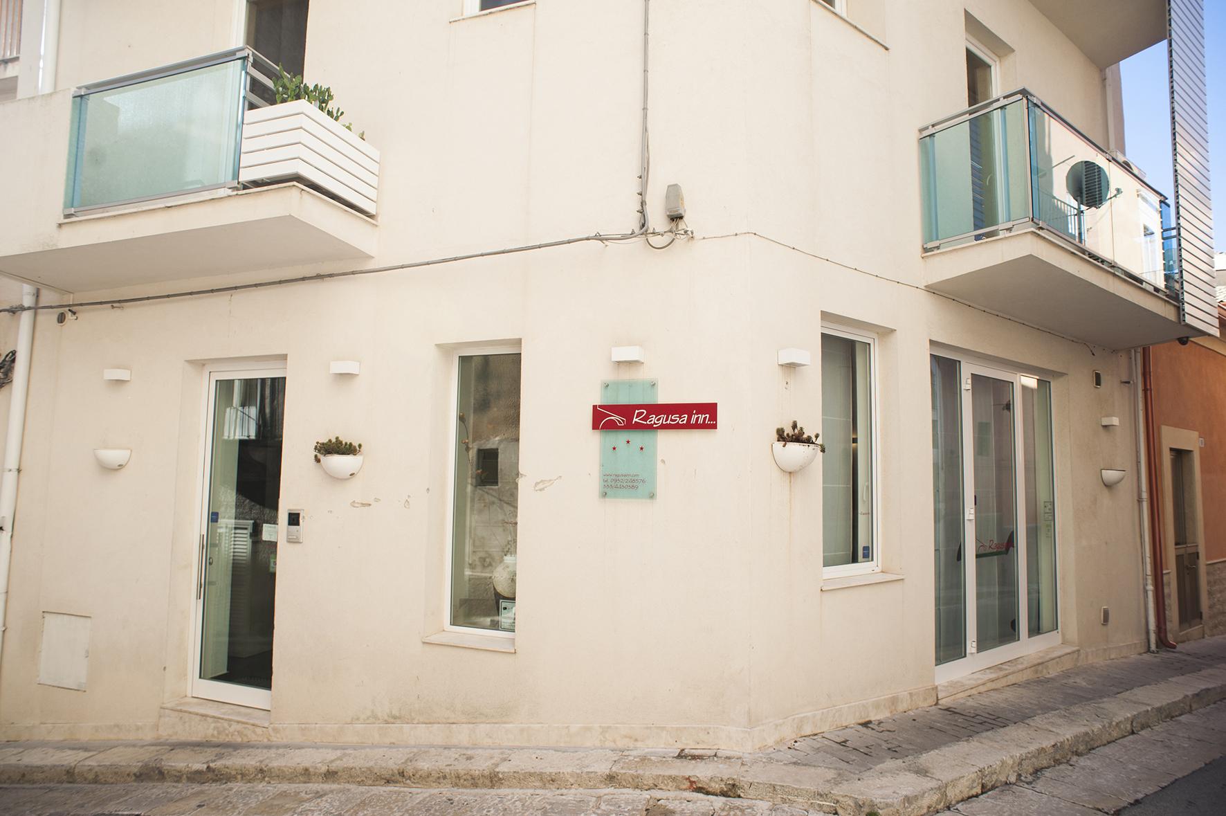 Ragusa Inn ภายนอก รูปภาพ